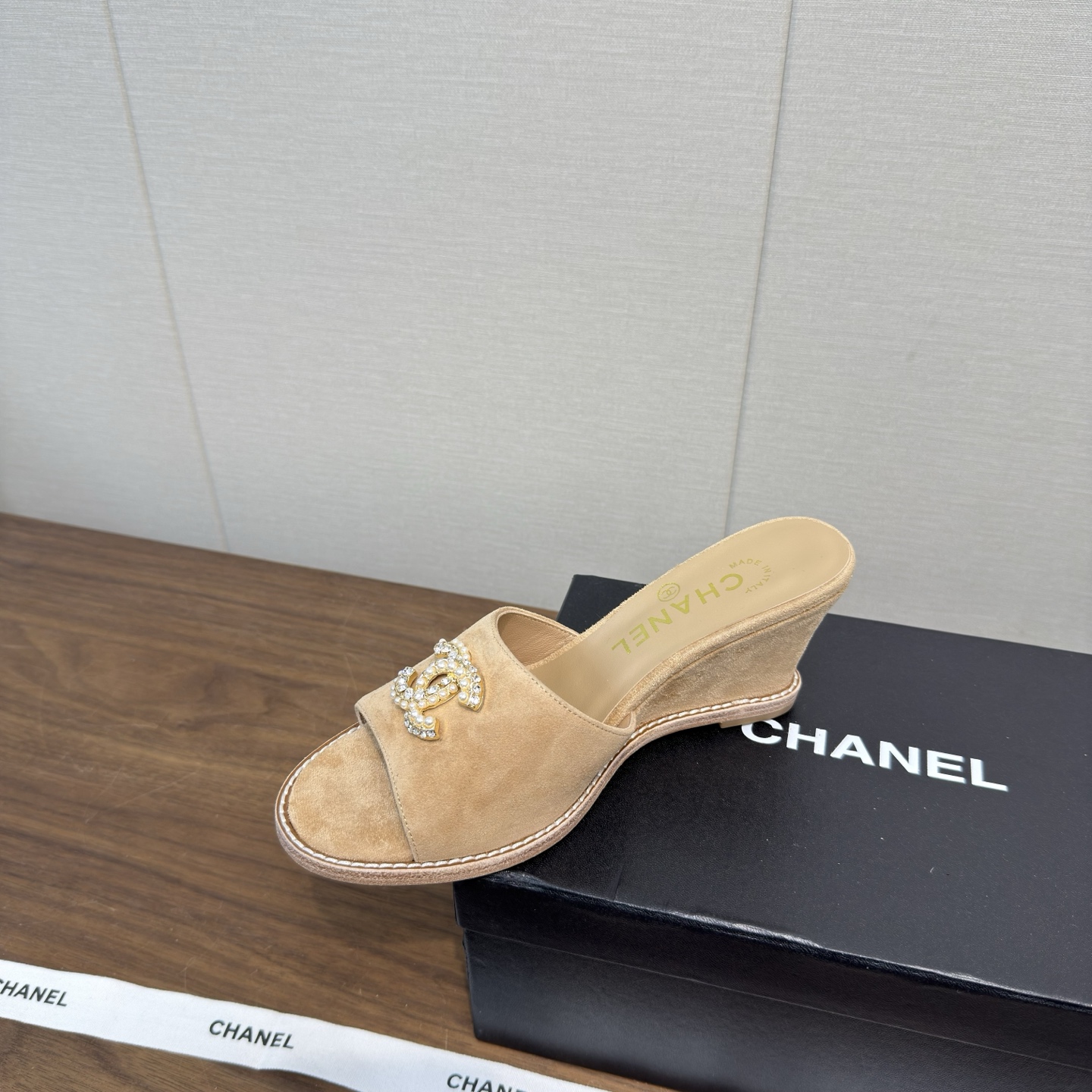 Chanel Slides