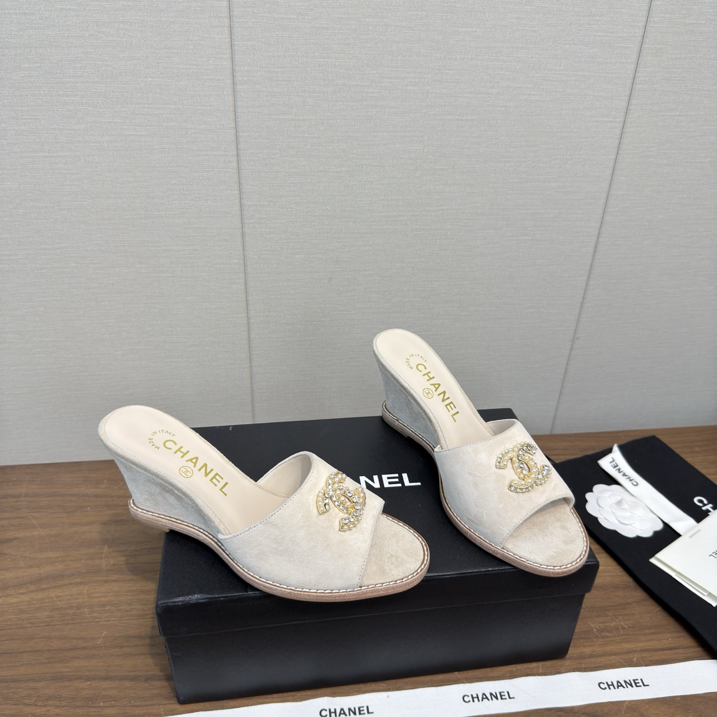 Chanel Slides