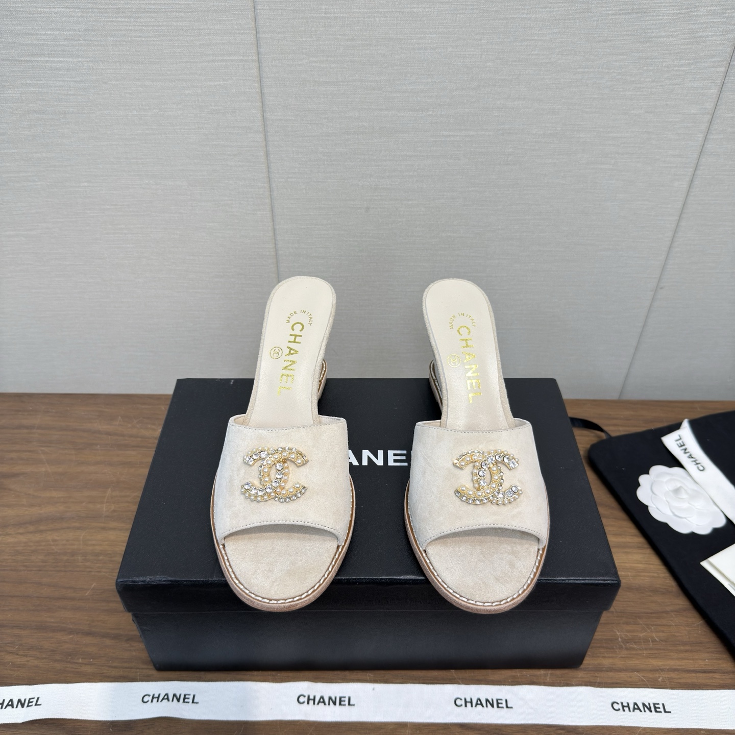 Chanel Slides
