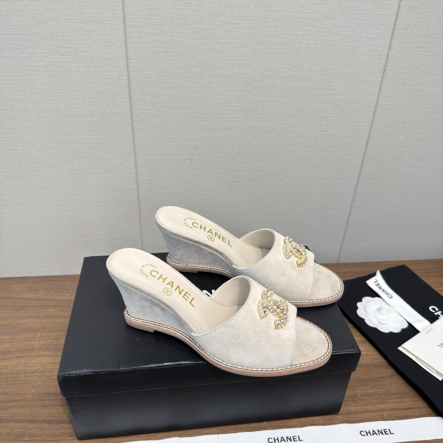 Chanel Slides