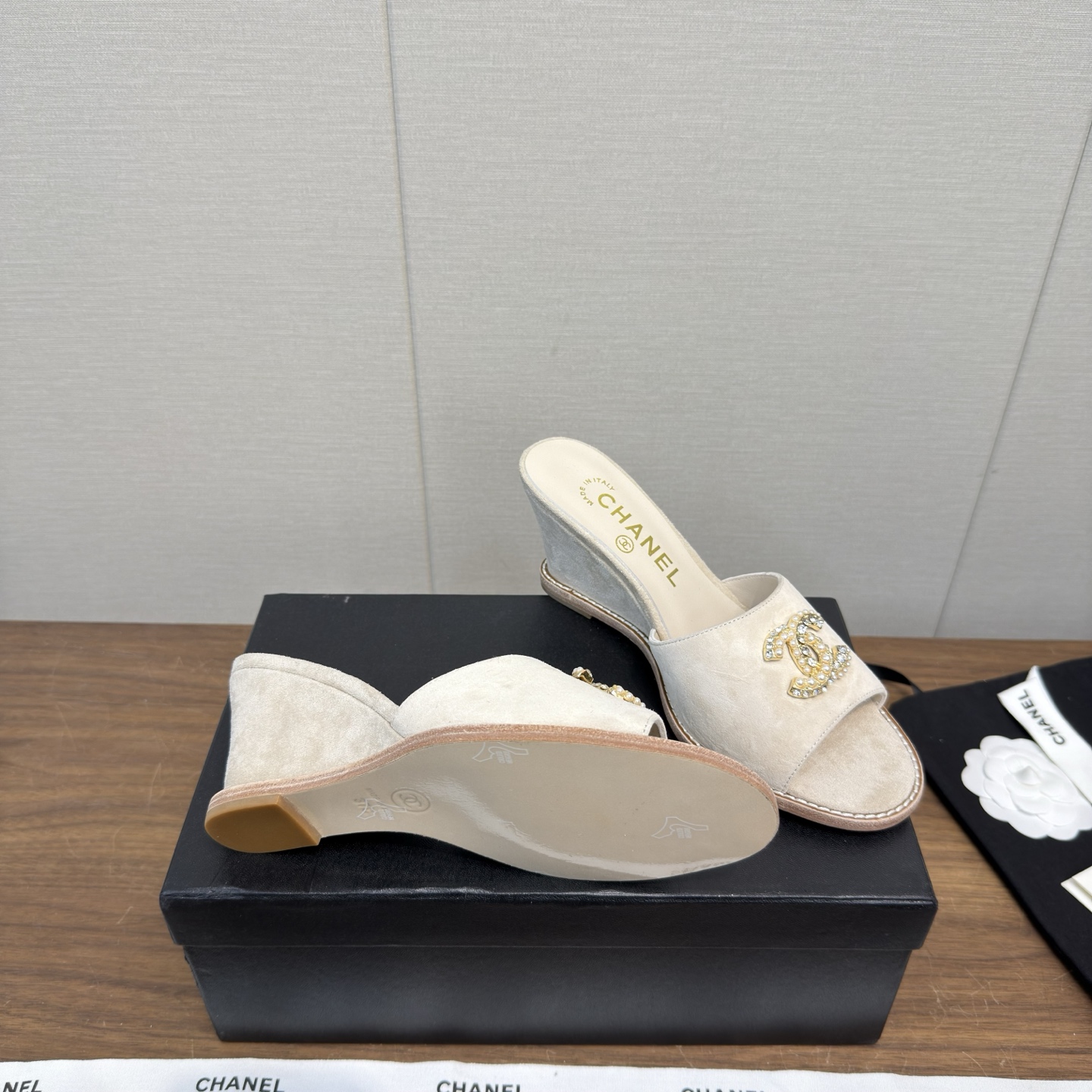 Chanel Slides