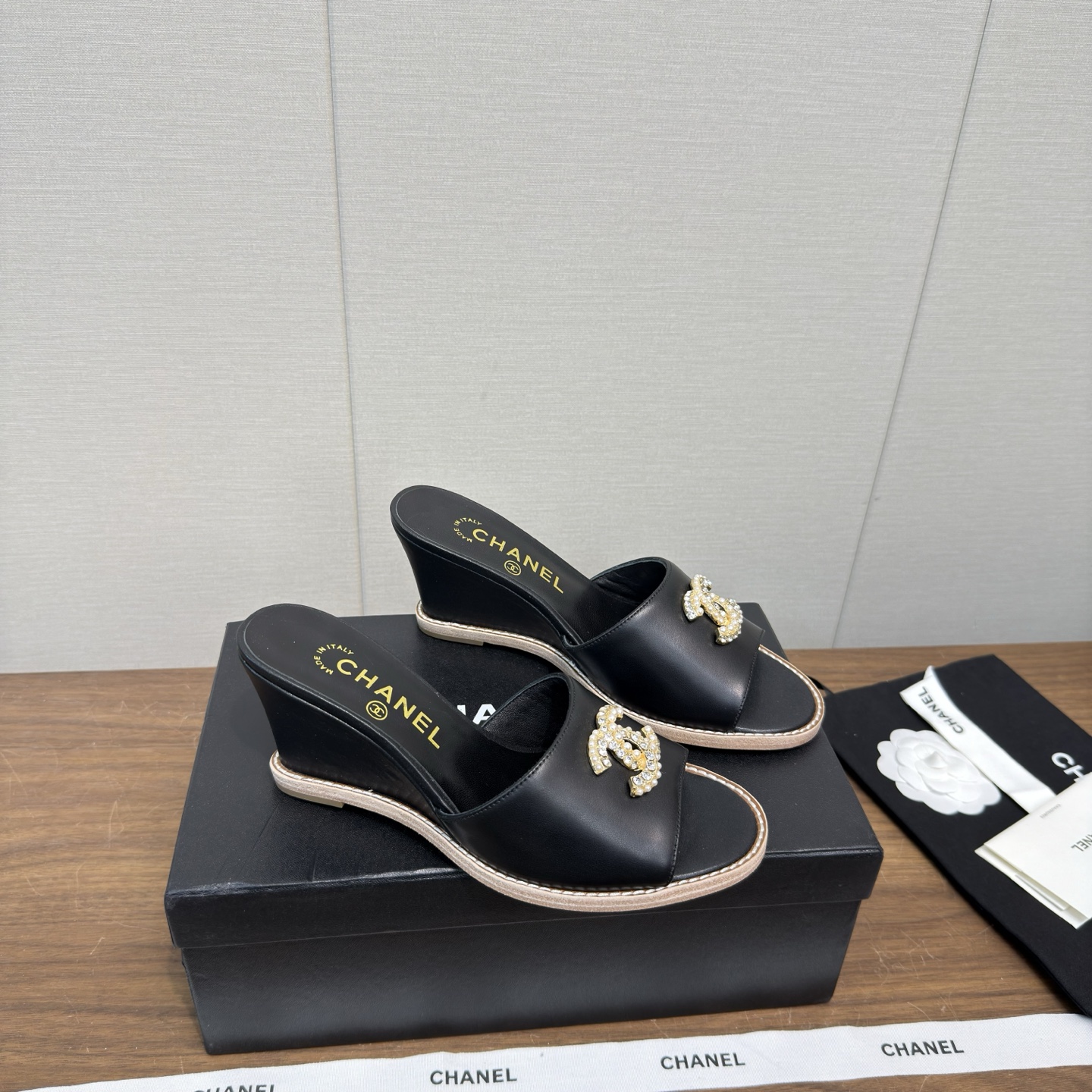 Chanel Slides