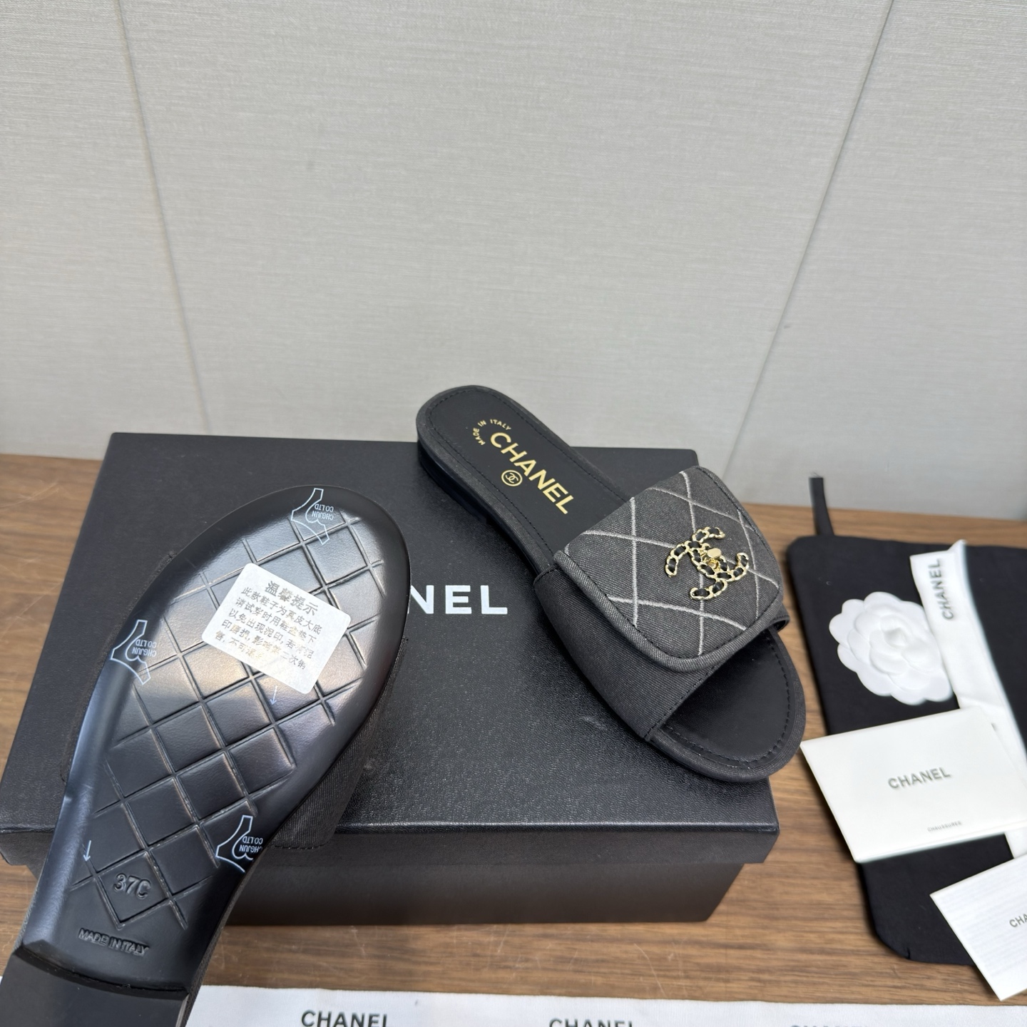Chanel Slides