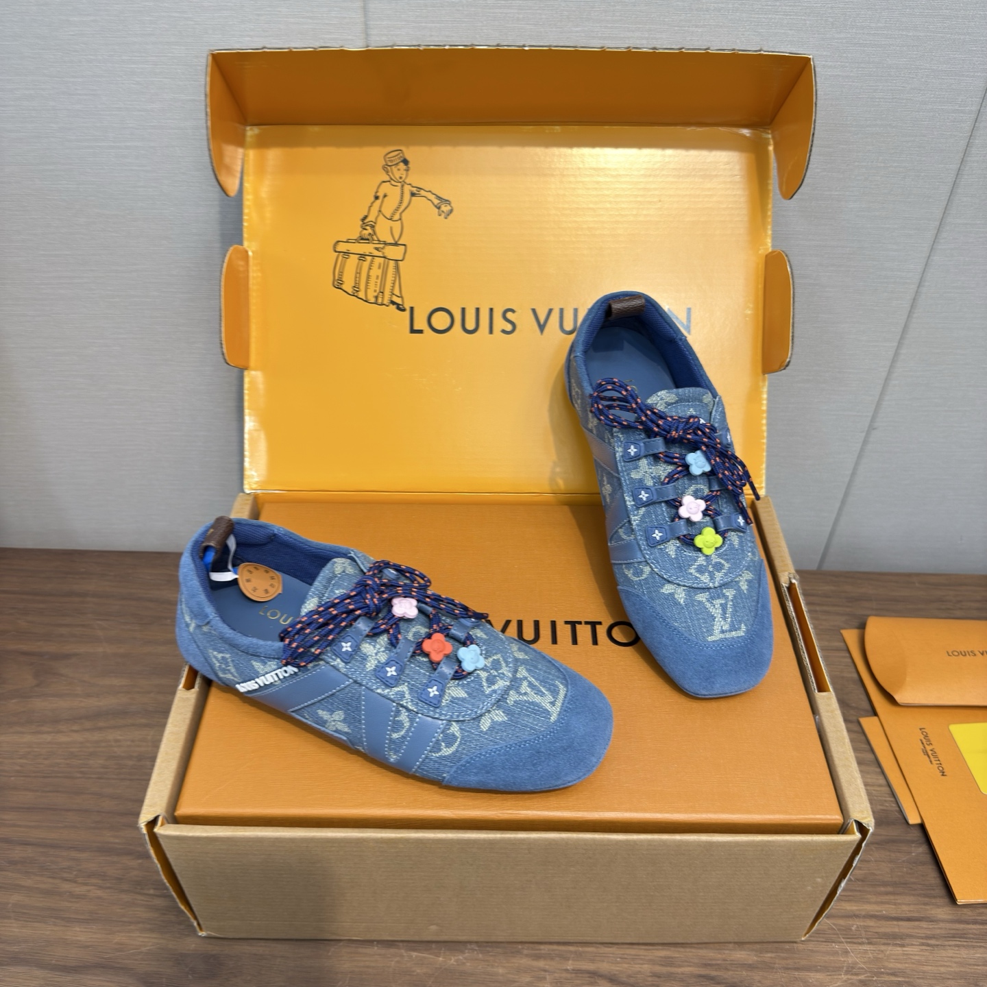 Louis Vuitton Sneakers