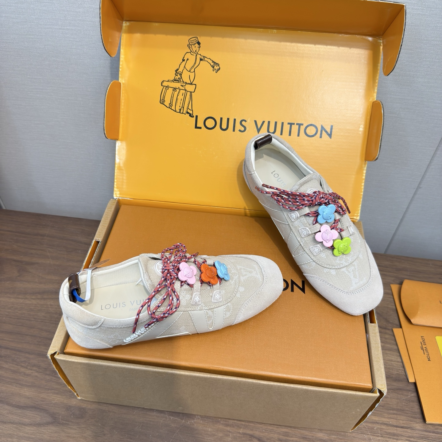 Louis Vuitton Sneakers