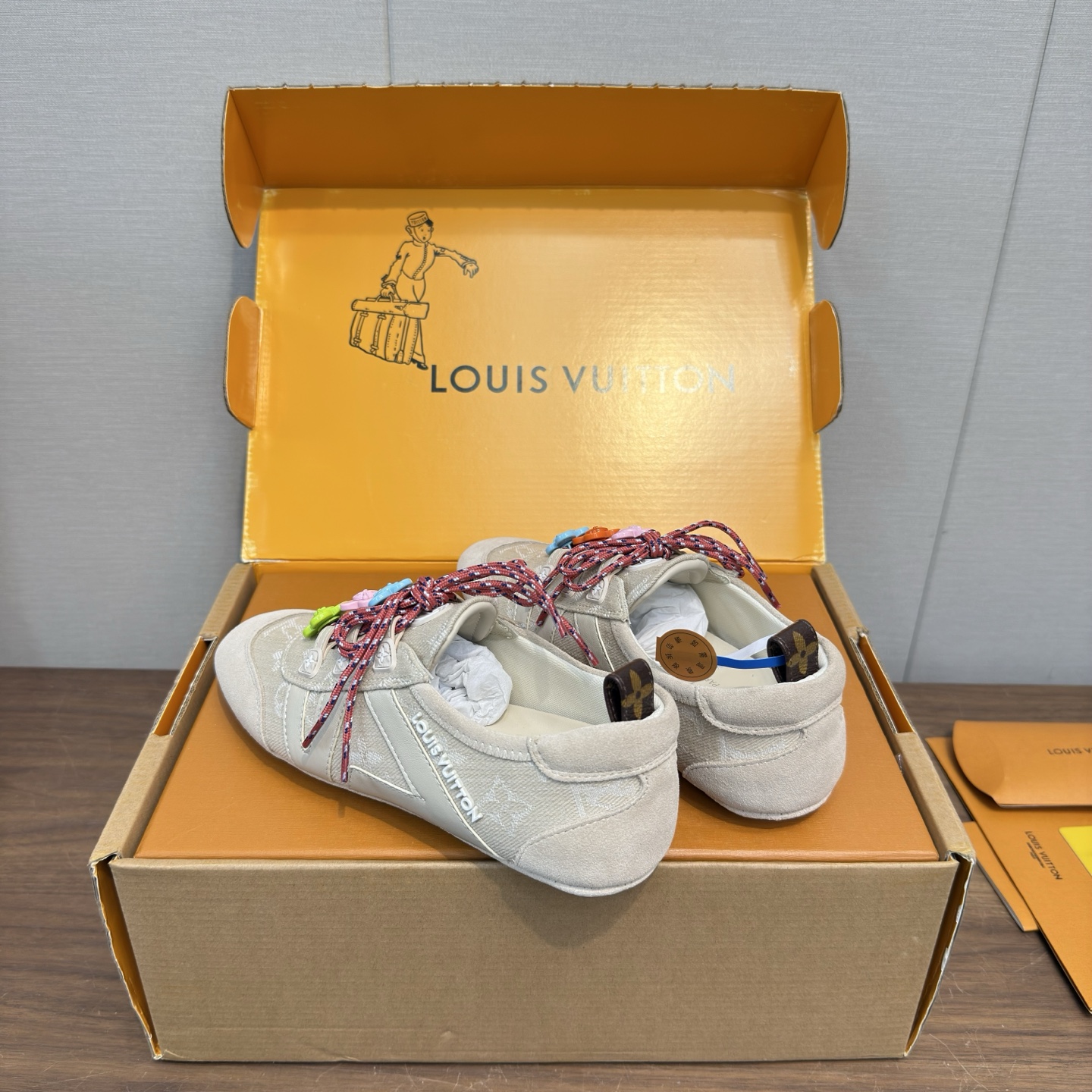Louis Vuitton Sneakers