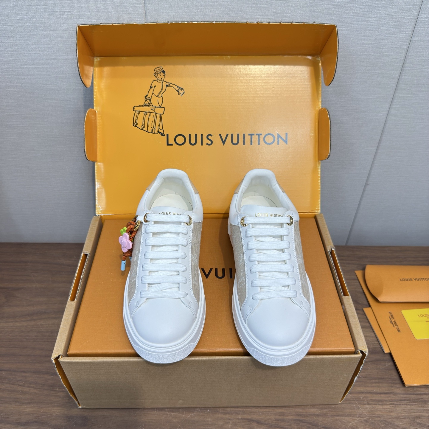 Louis Vuitton Sneakers