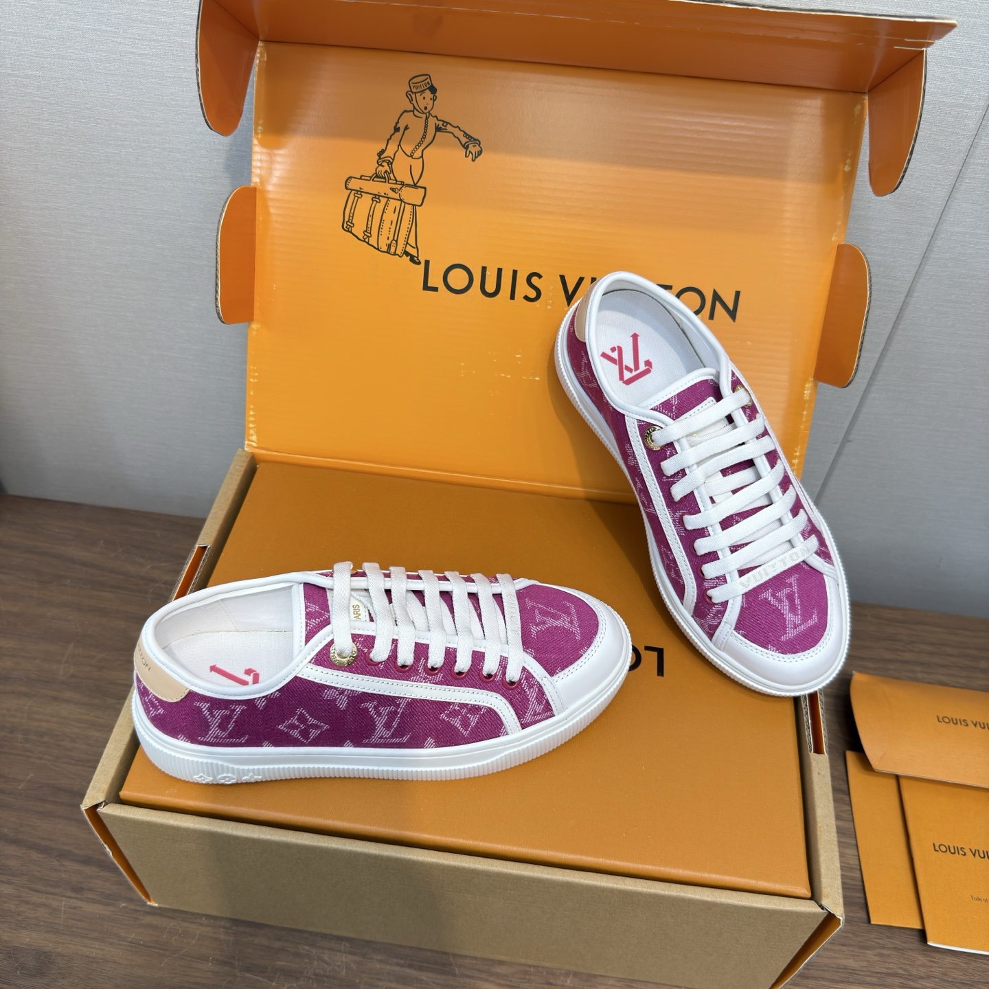 Louis Vuitton Women Shoes