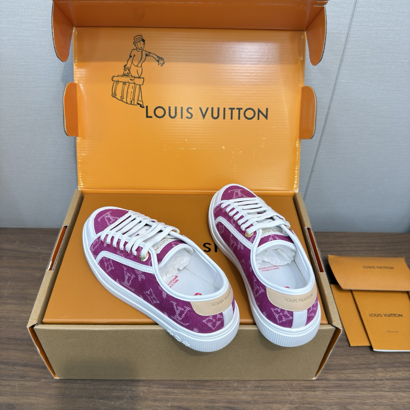 Louis Vuitton Women Shoes