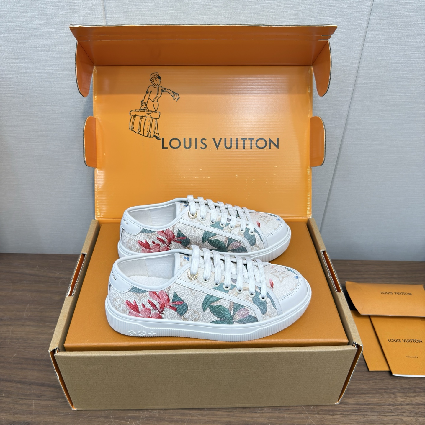 Louis Vuitton Women Shoes