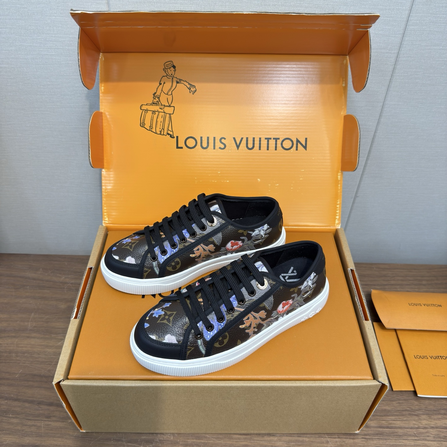 Louis Vuitton Women Shoes
