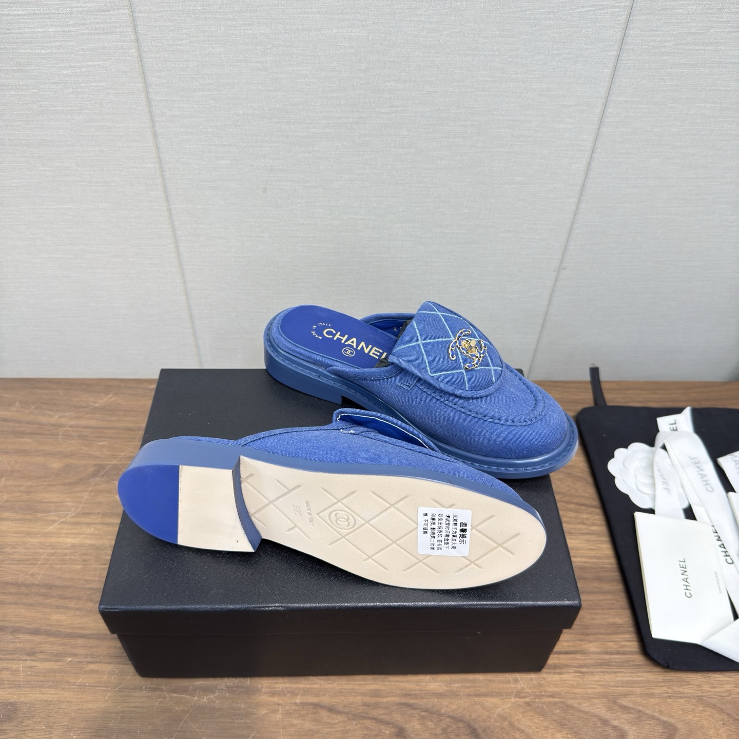 Chanel Slides