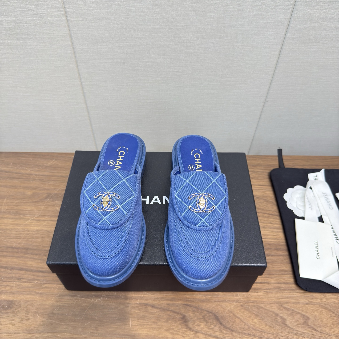 Chanel Slides