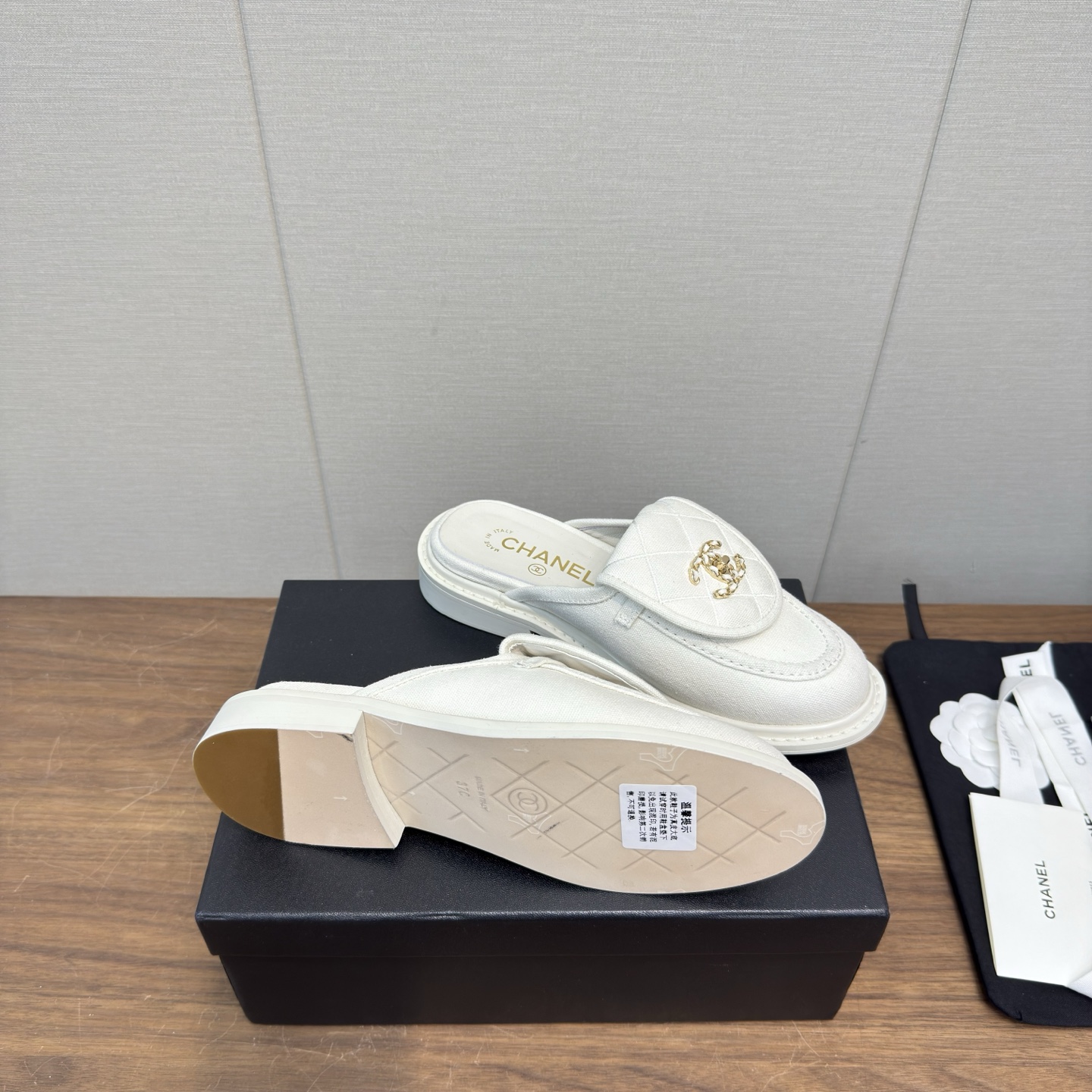 Chanel Slides