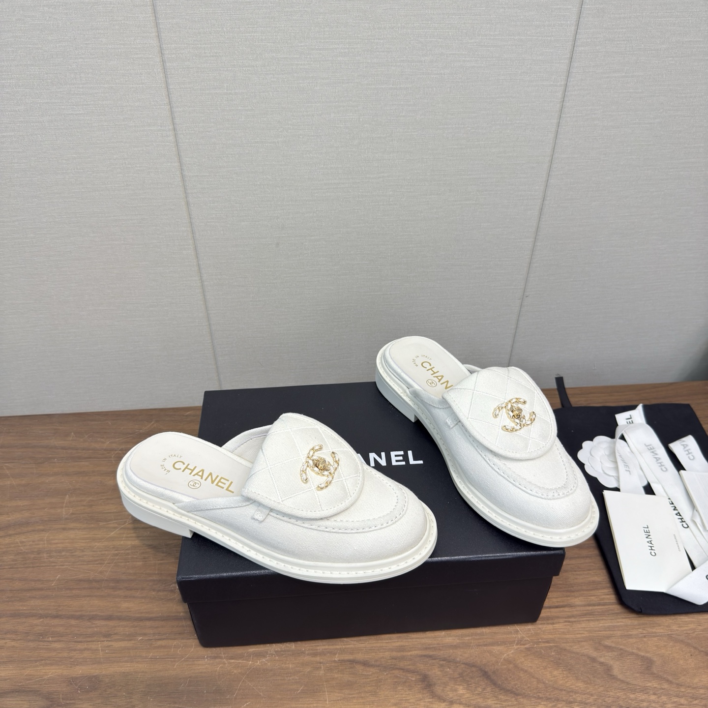 Chanel Slides