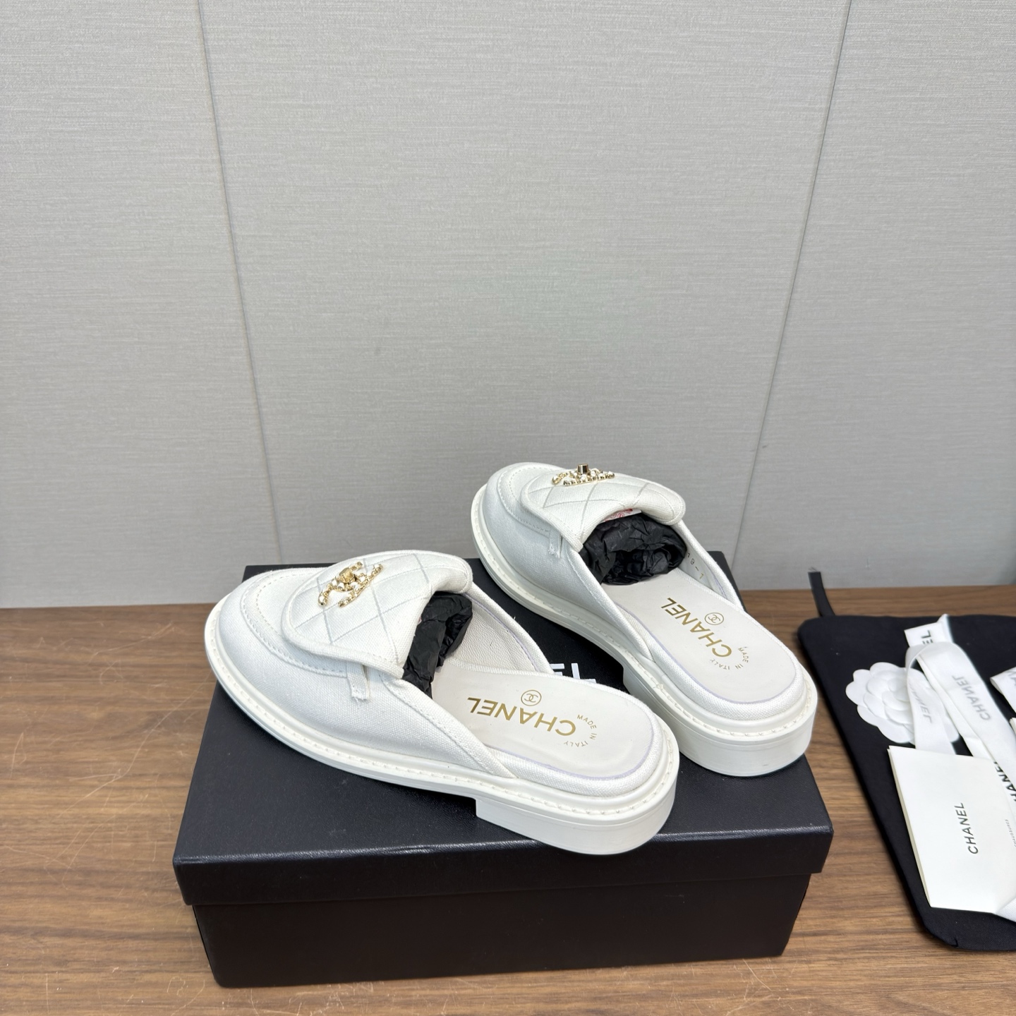 Chanel Slides