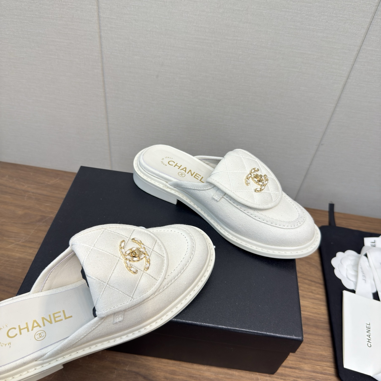 Chanel Slides
