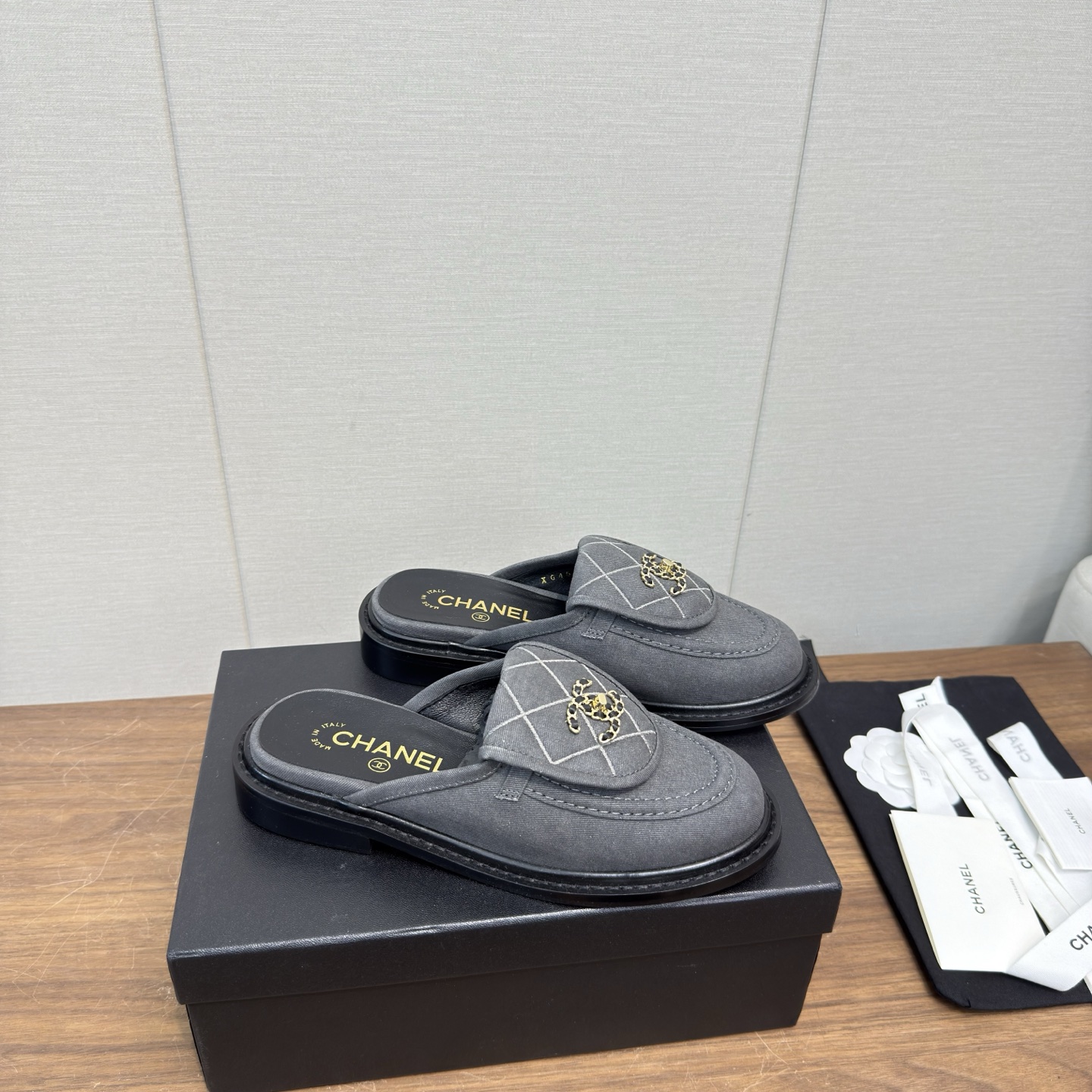 Chanel Slides