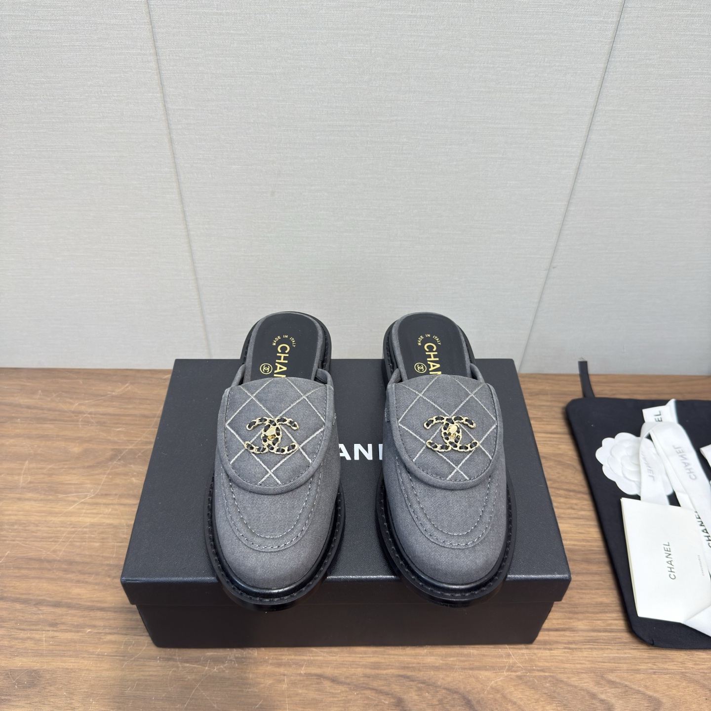 Chanel Slides