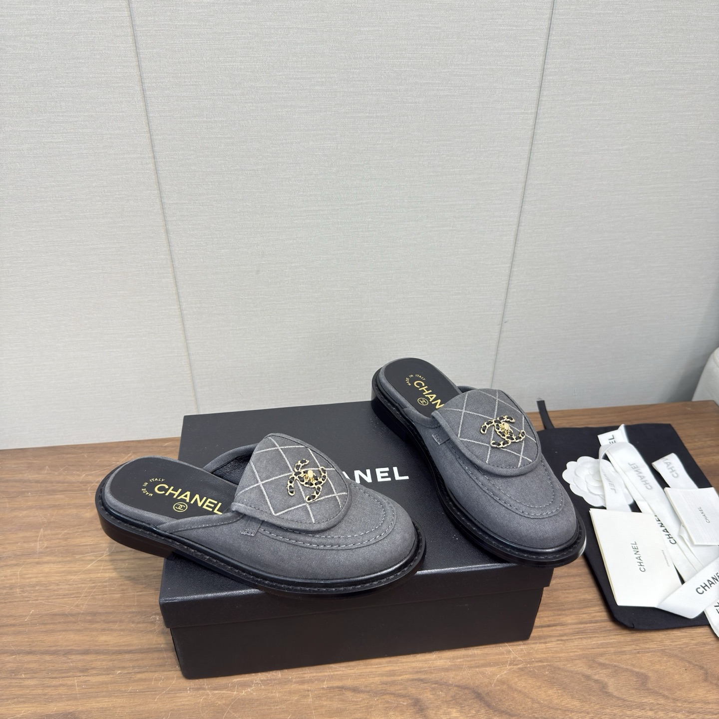 Chanel Slides