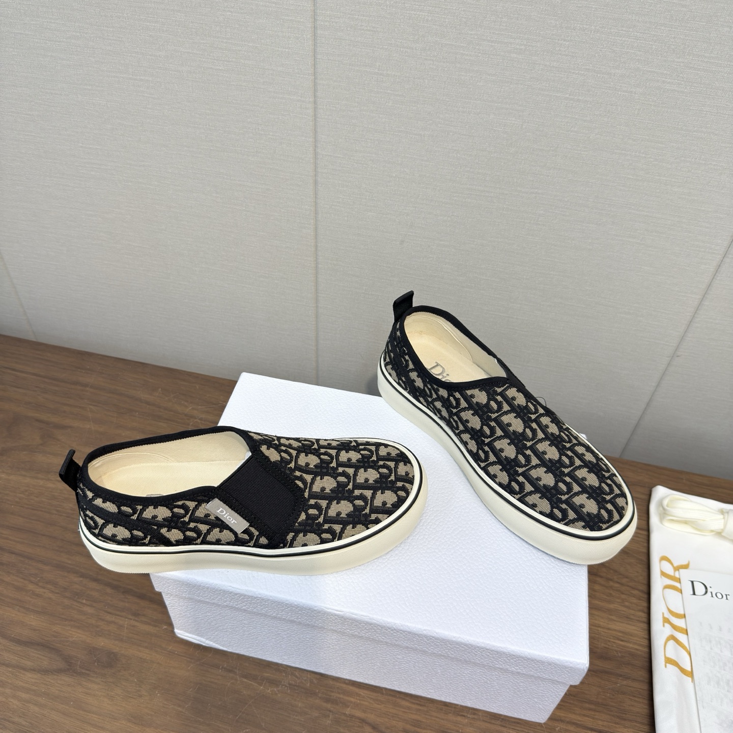 Dior Sneakers