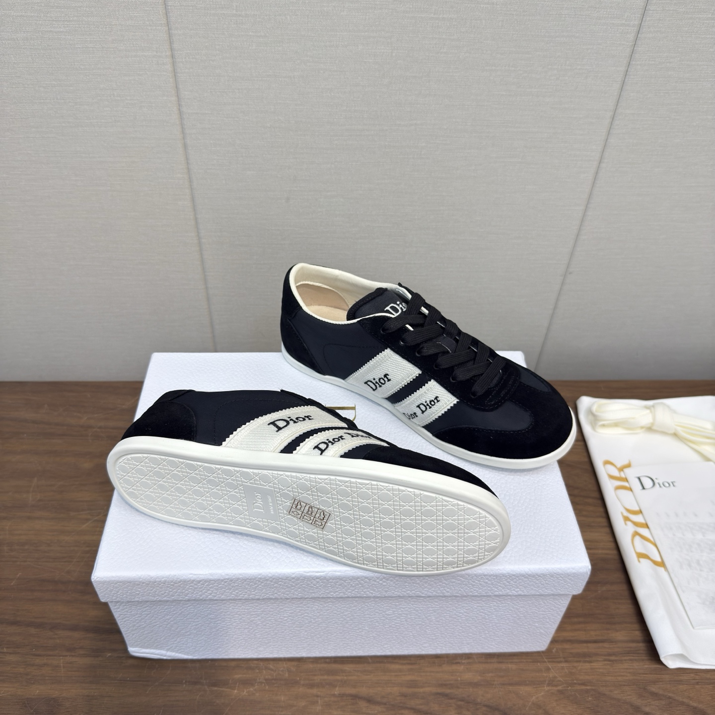 Dior Sneakers