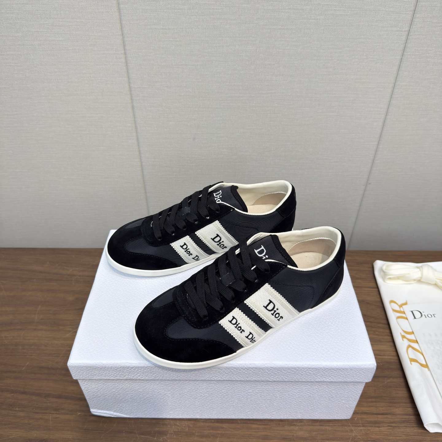 Dior Sneakers
