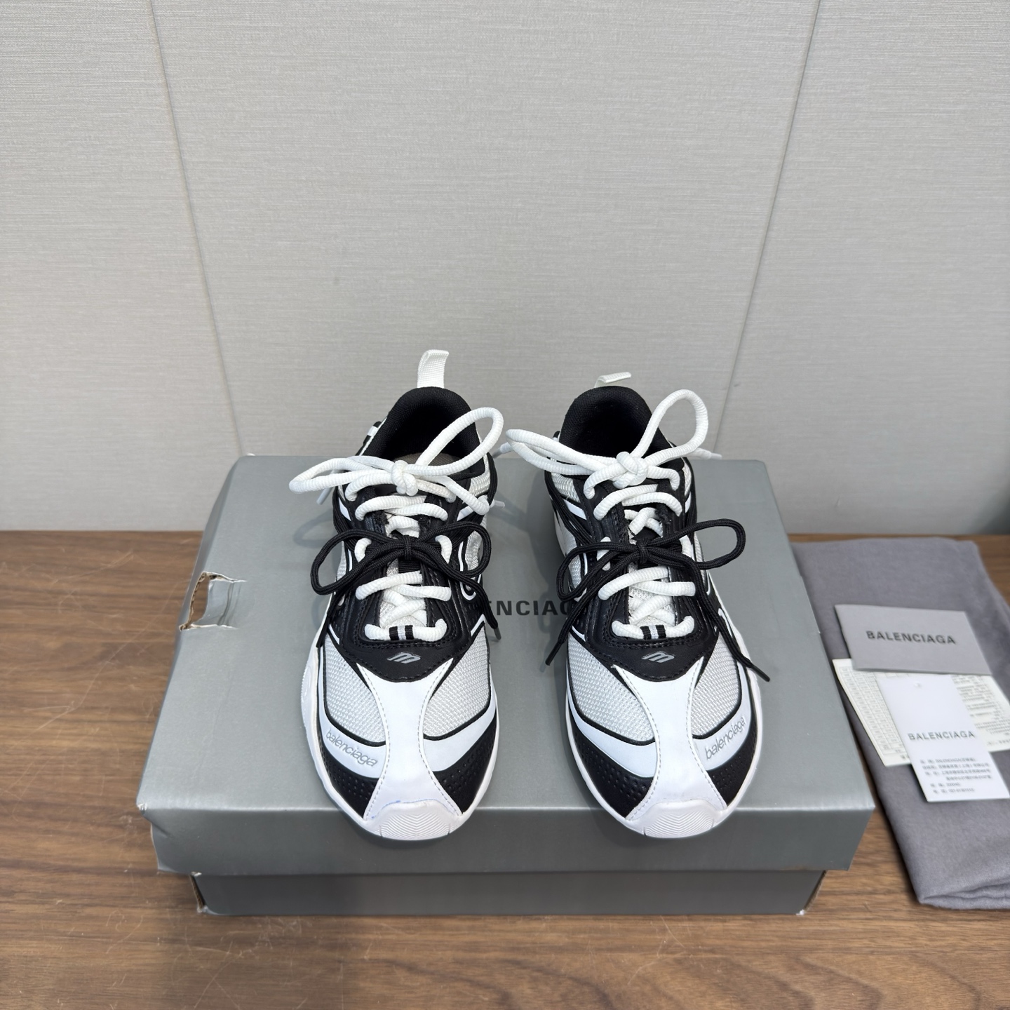 Designer Sneakers
