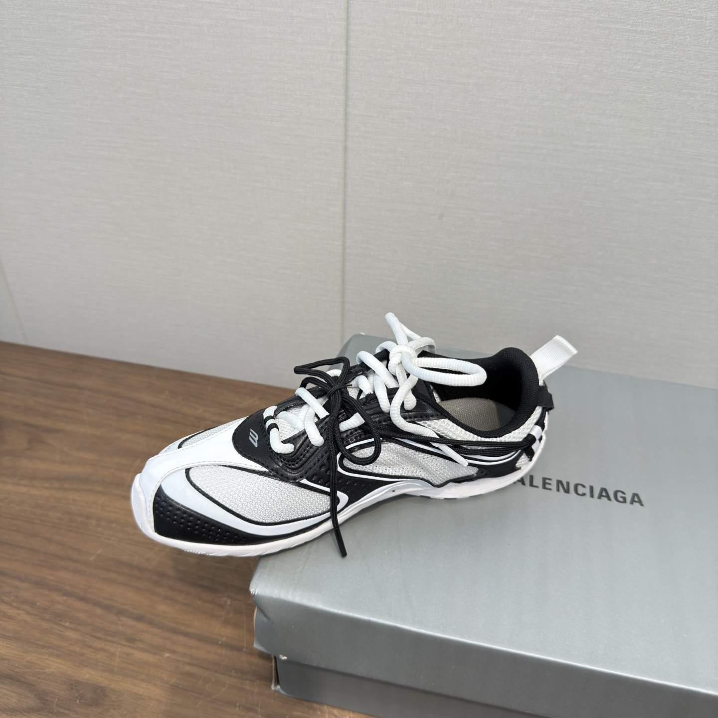 Designer Sneakers
