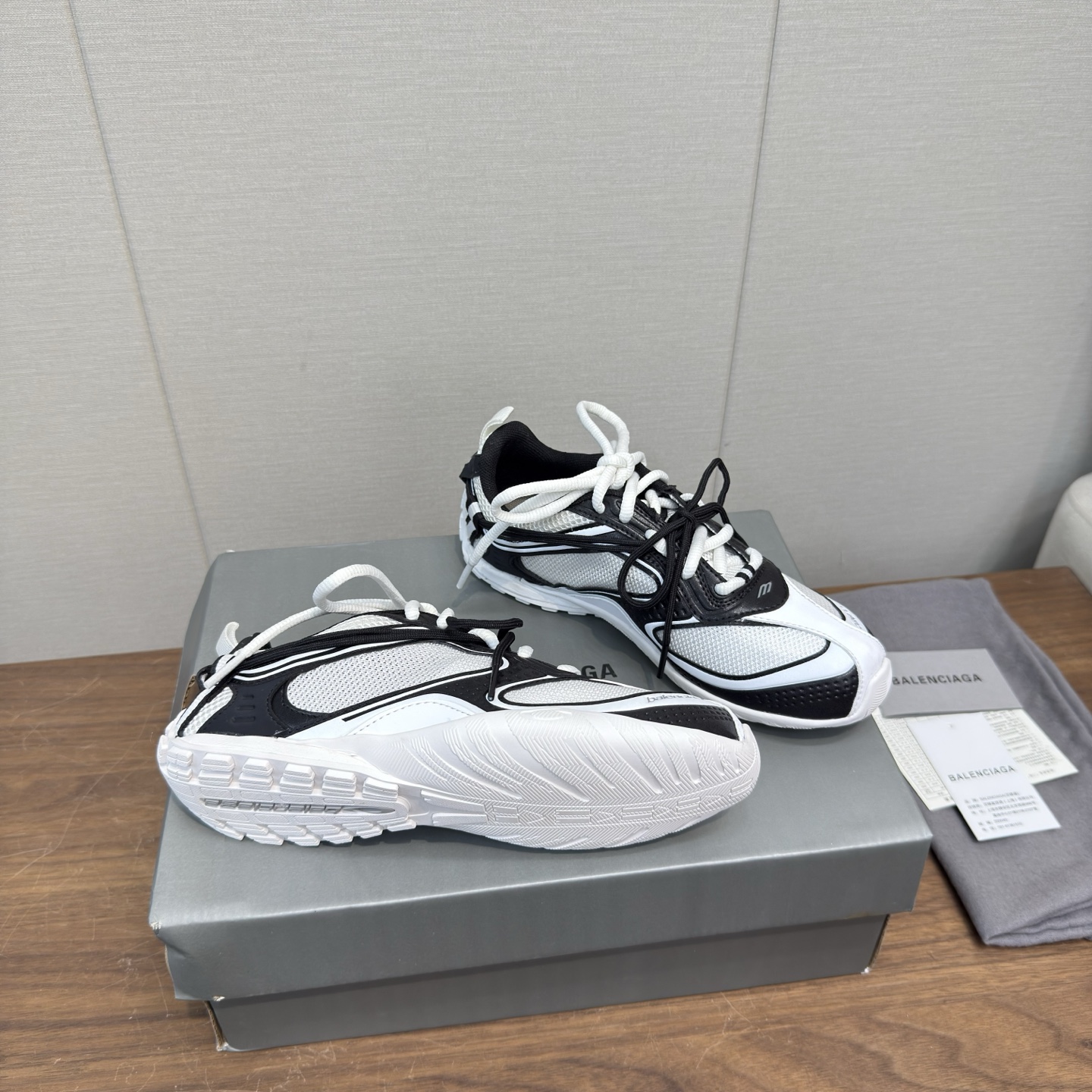 Designer Sneakers