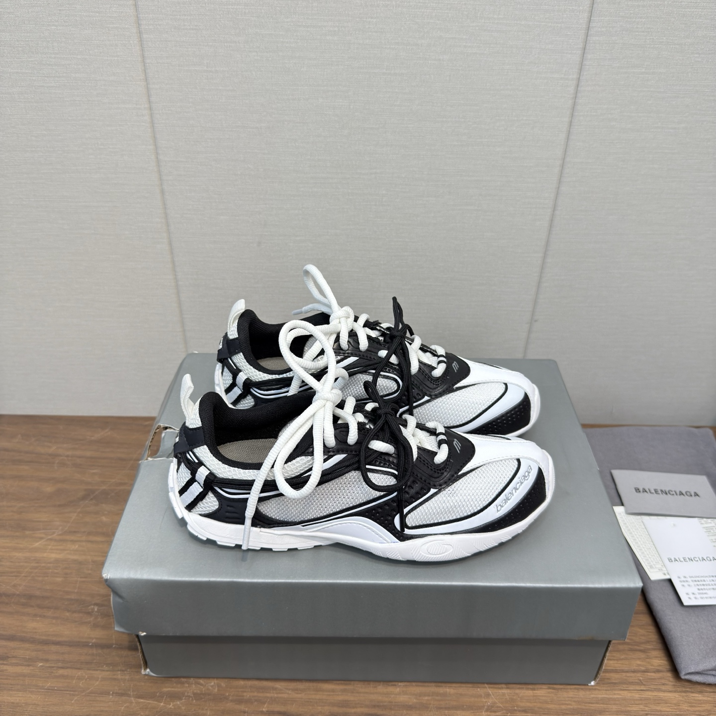 Designer Sneakers