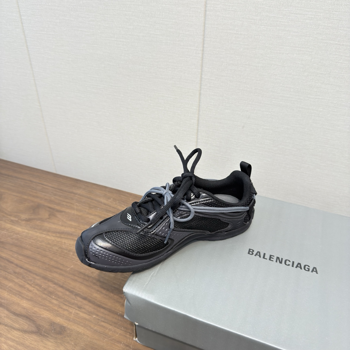 Designer Sneakers