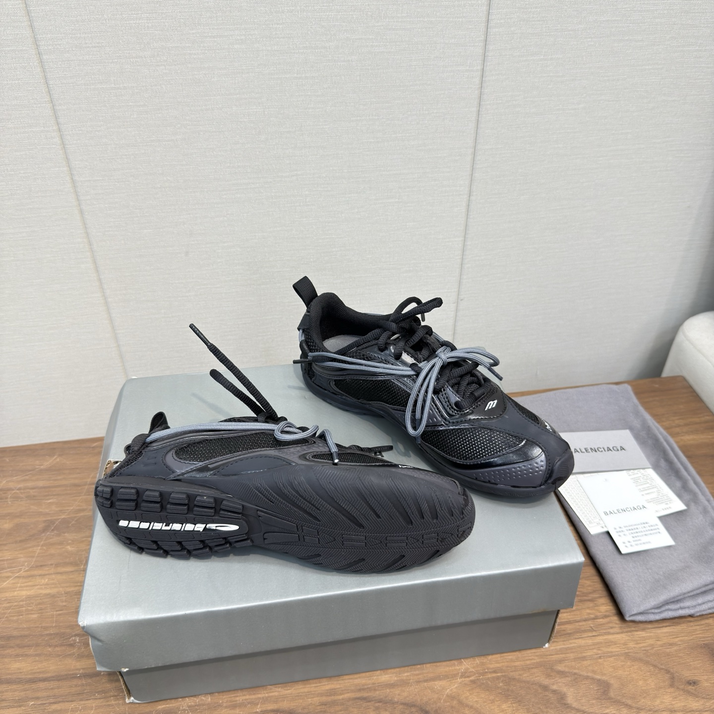 Designer Sneakers
