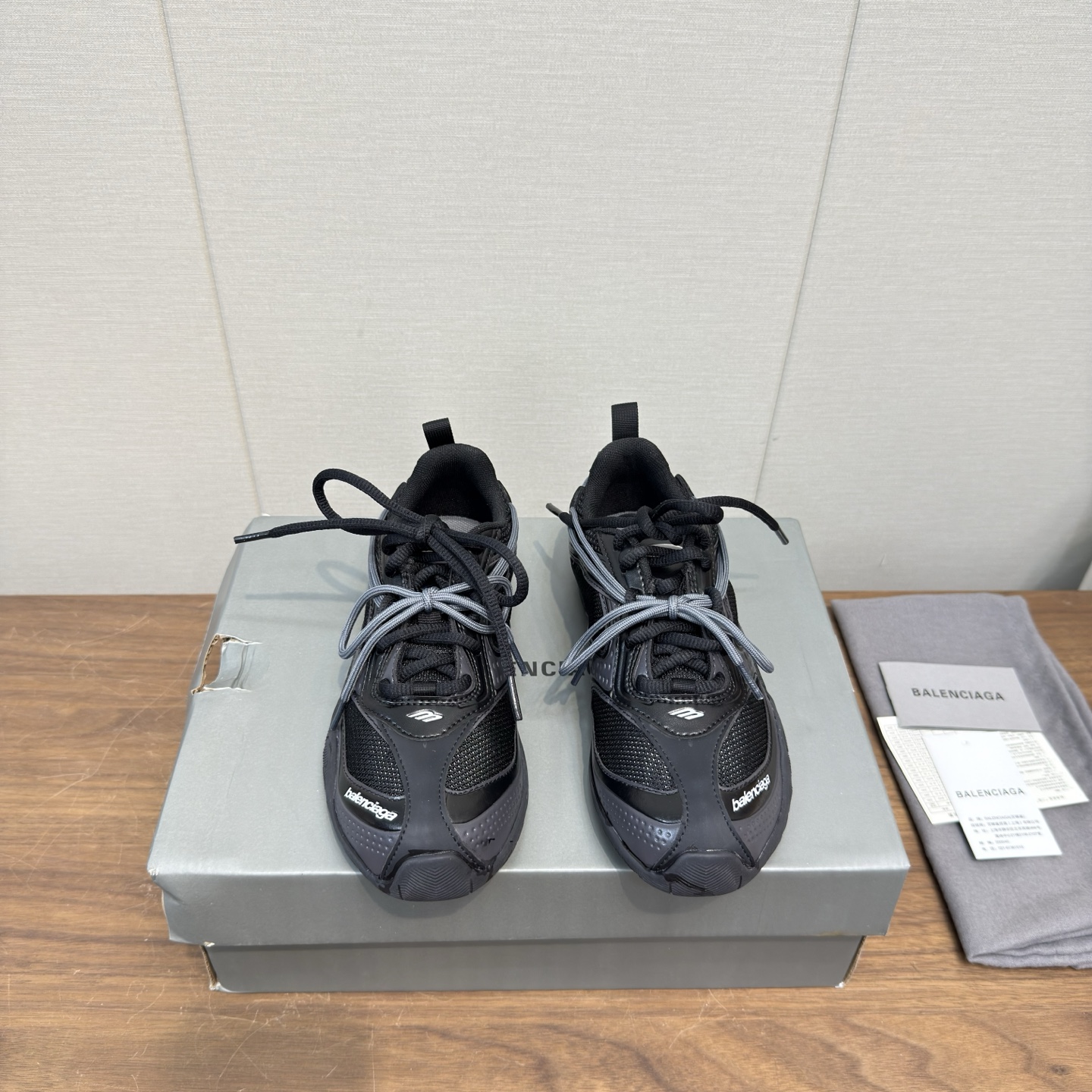Designer Sneakers
