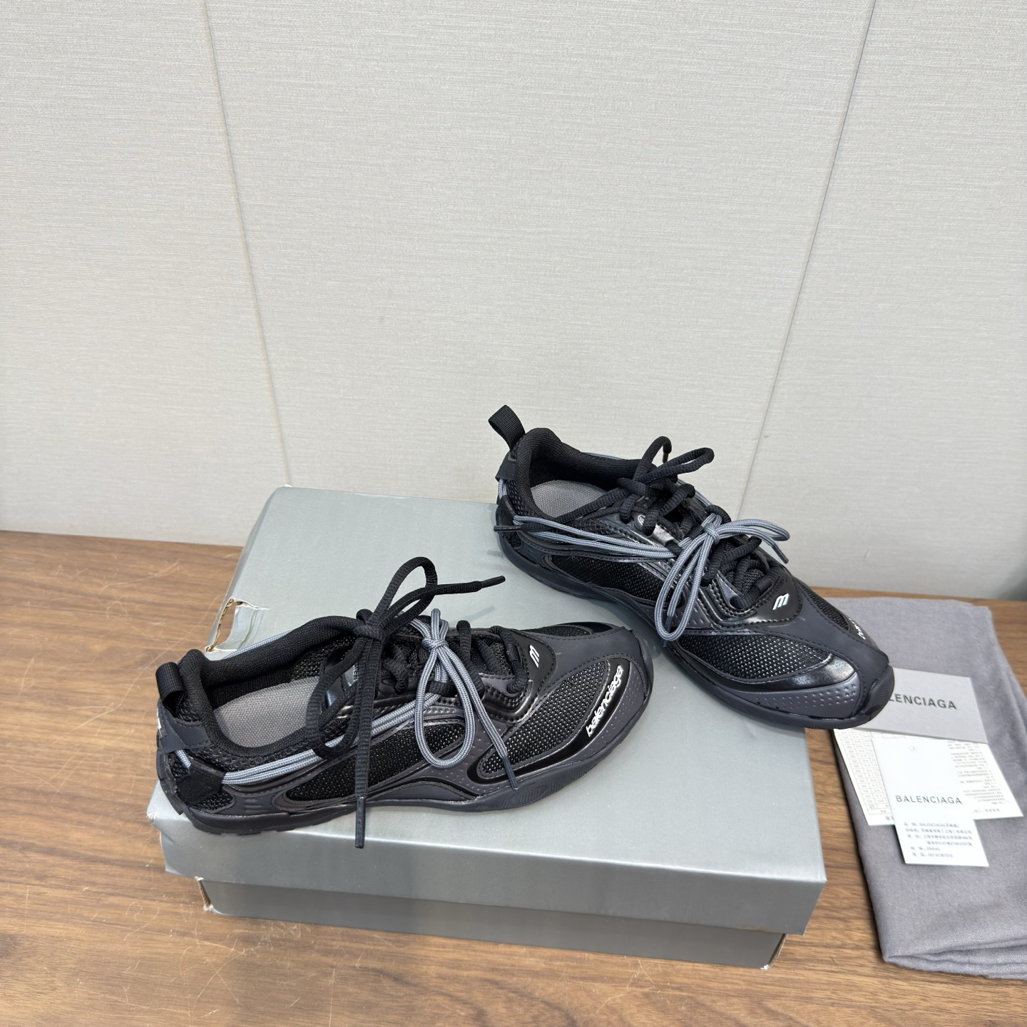 Designer Sneakers