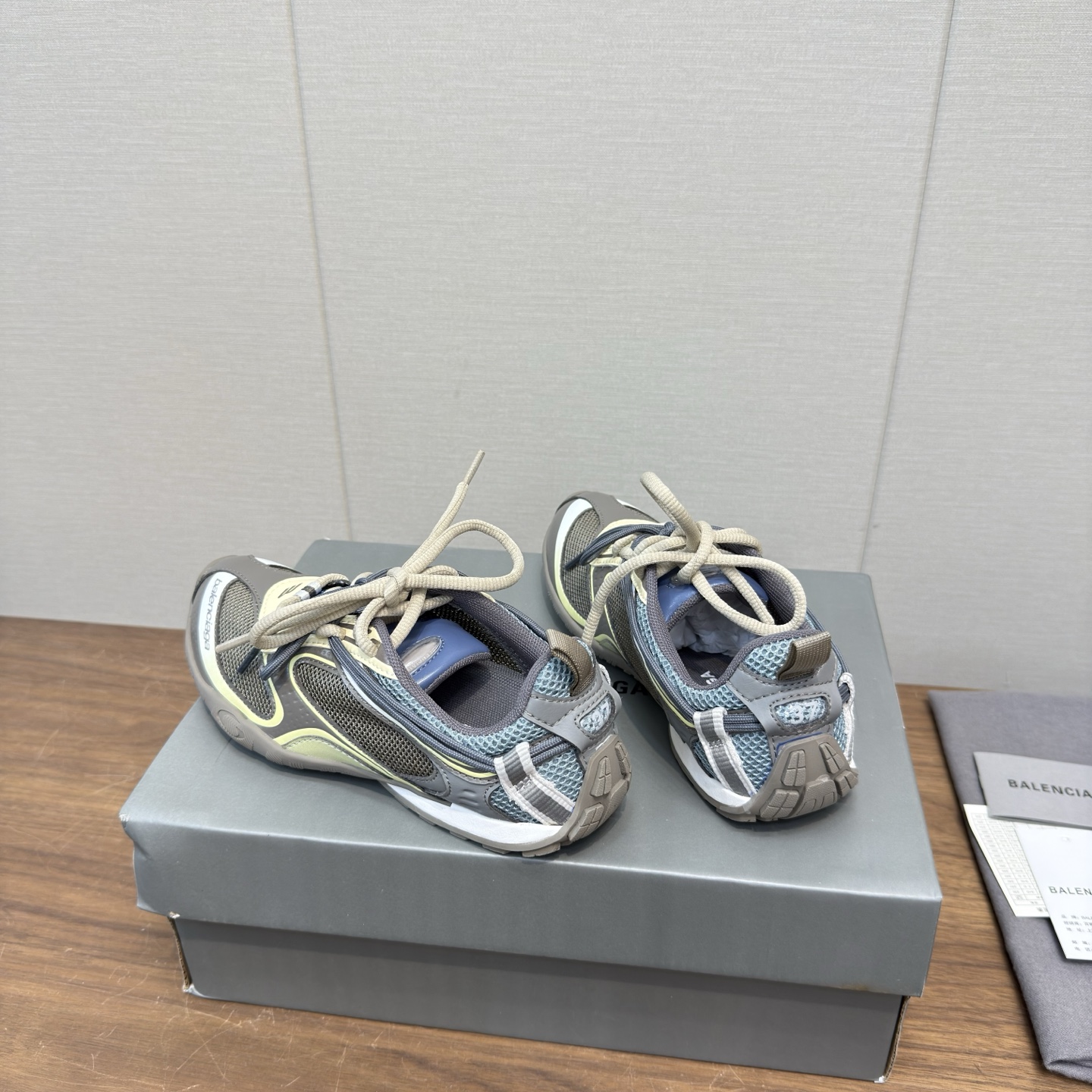 Designer Sneakers