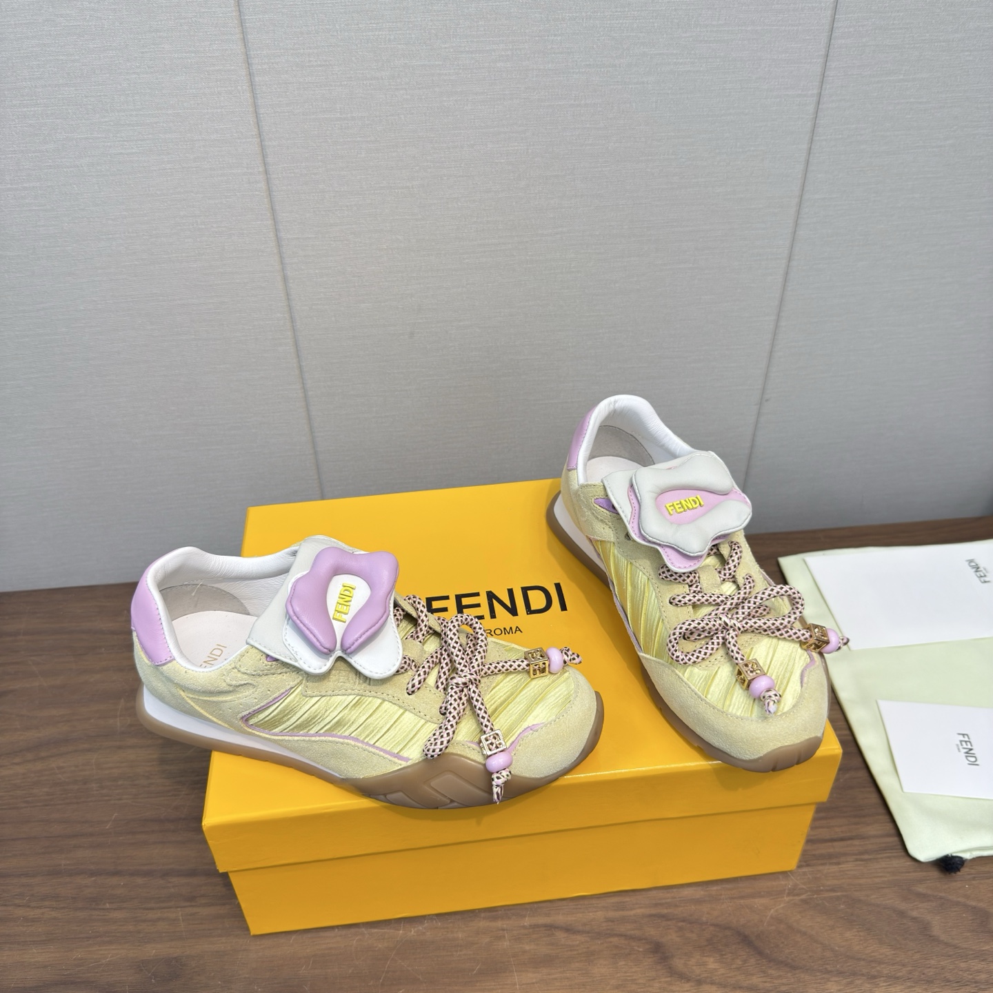 Fendi Sneakers