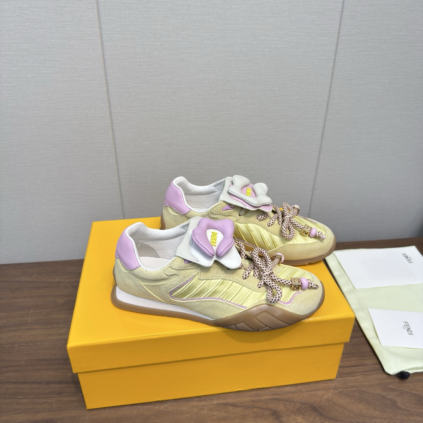 Fendi Sneakers