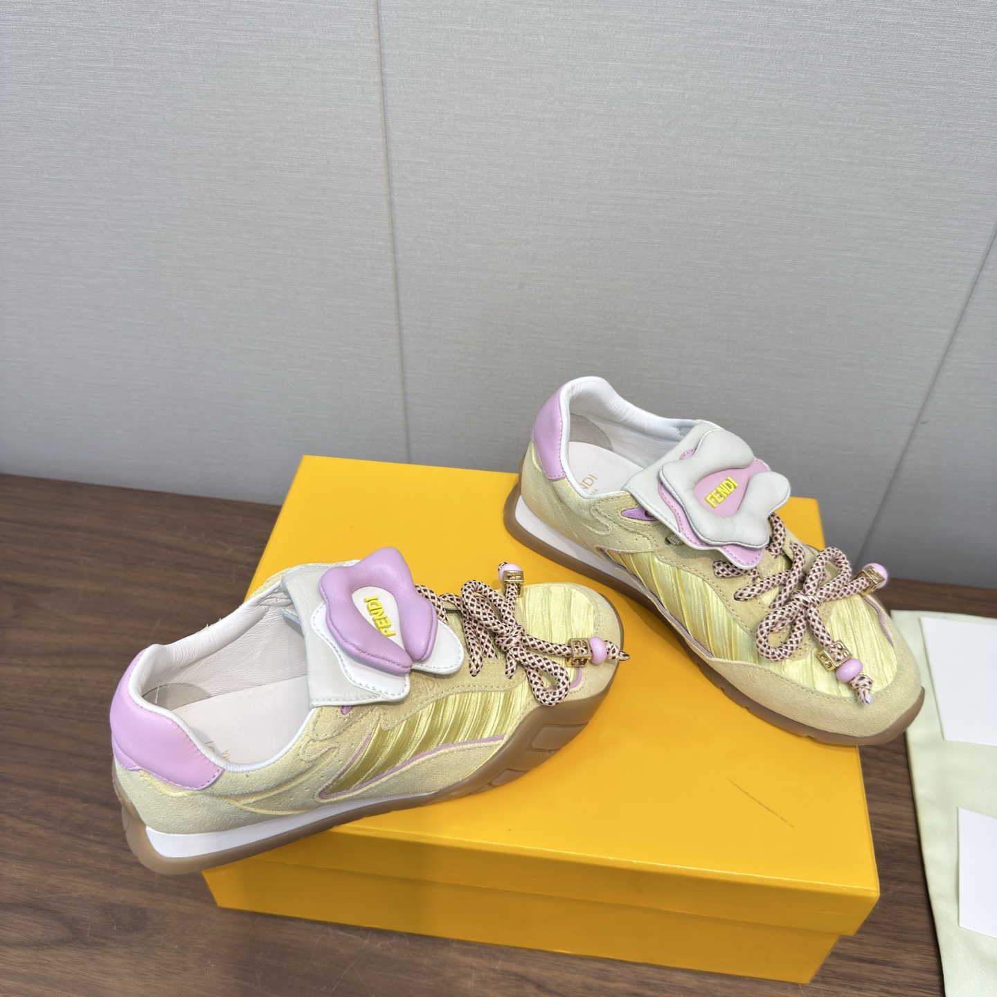 Fendi Sneakers