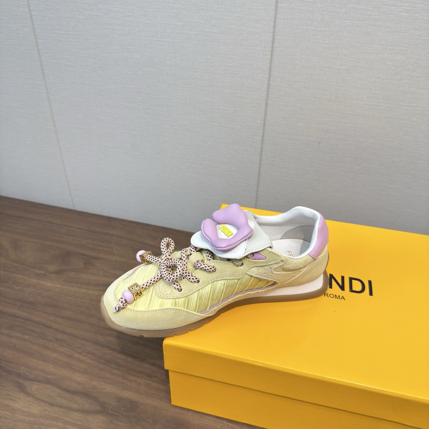 Fendi Sneakers