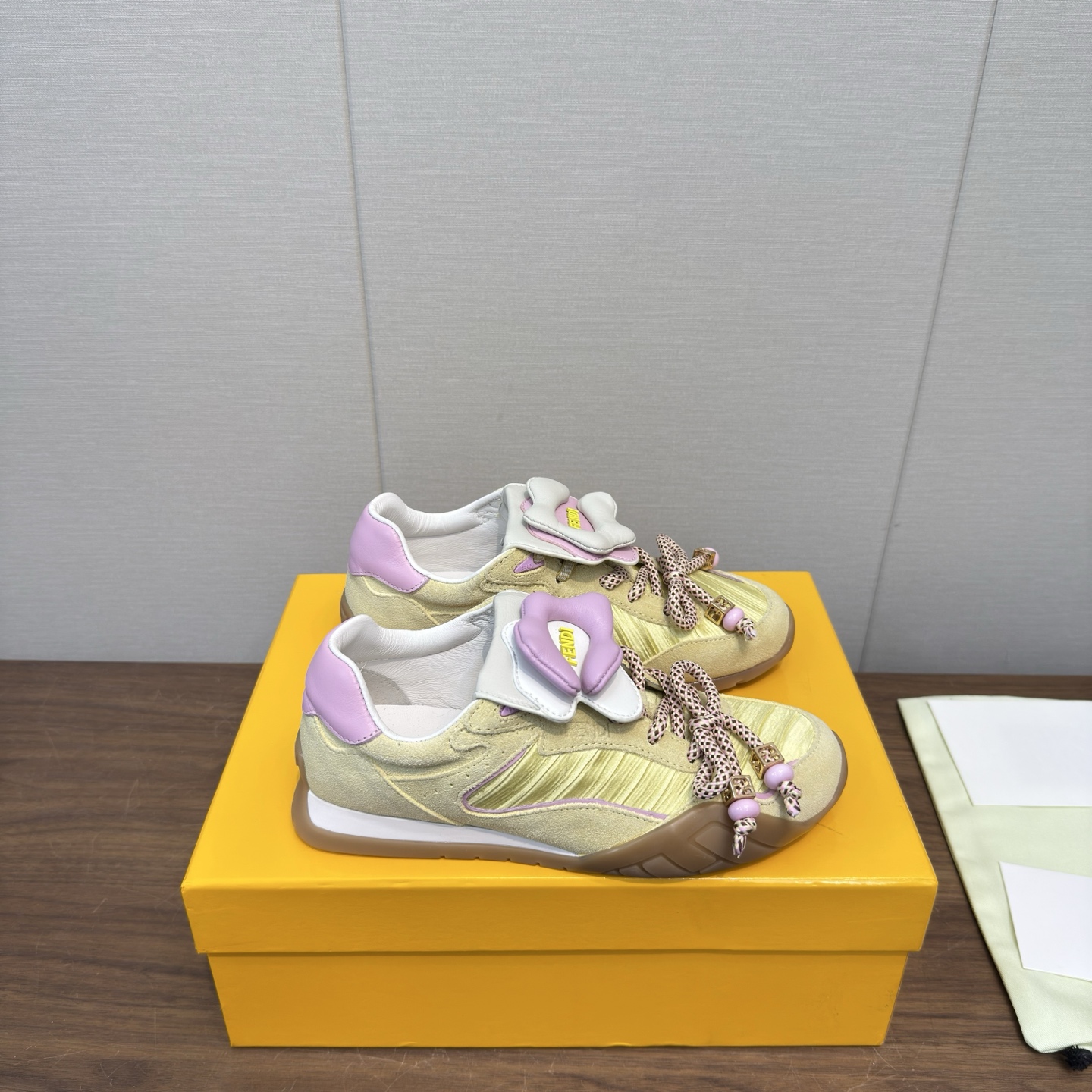 Fendi Sneakers