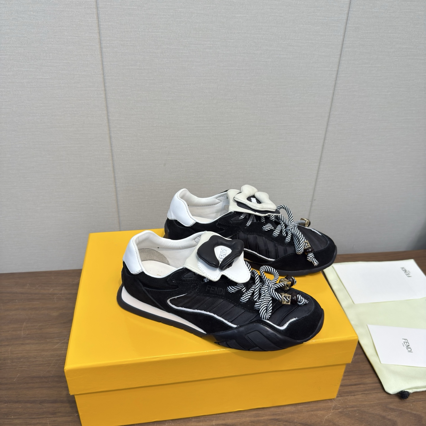 Fendi Sneakers