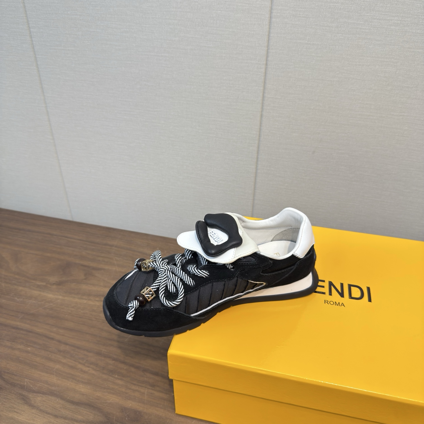 Fendi Sneakers