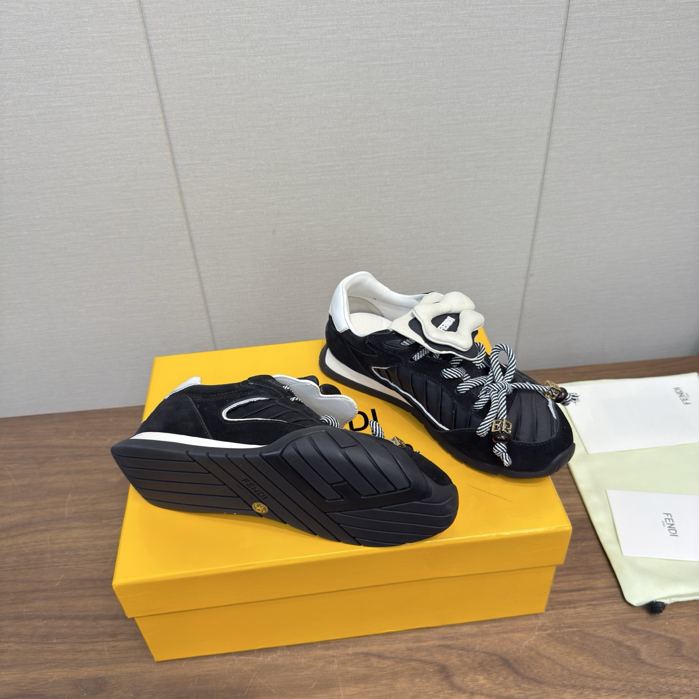 Fendi Sneakers