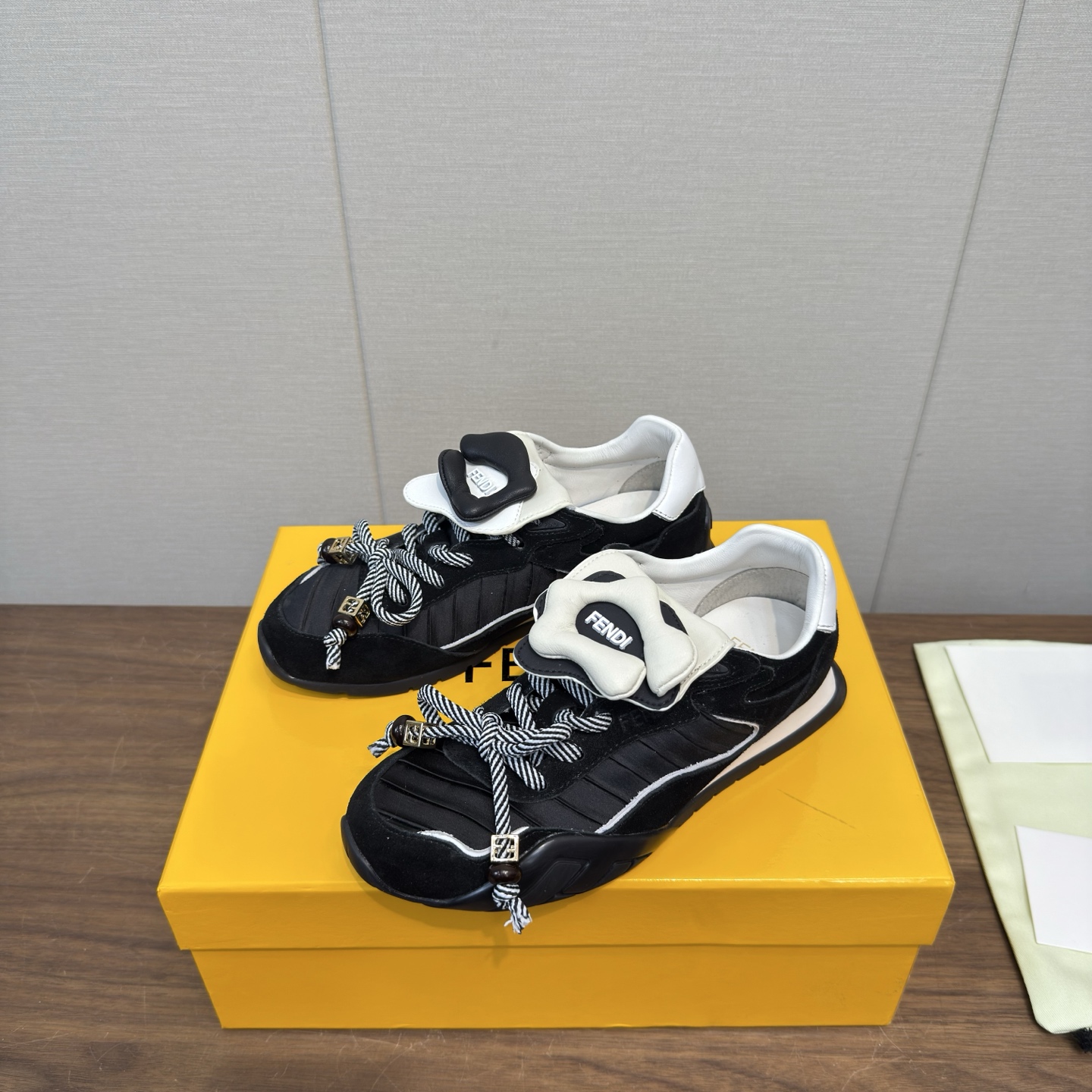 Fendi Sneakers