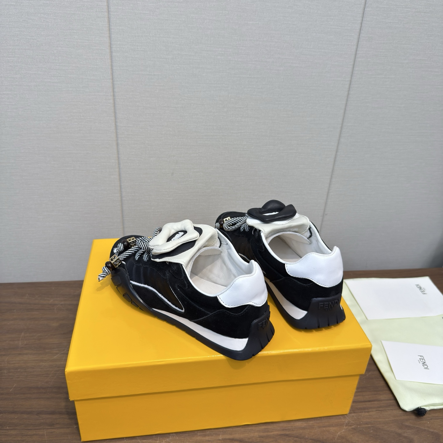 Fendi Sneakers