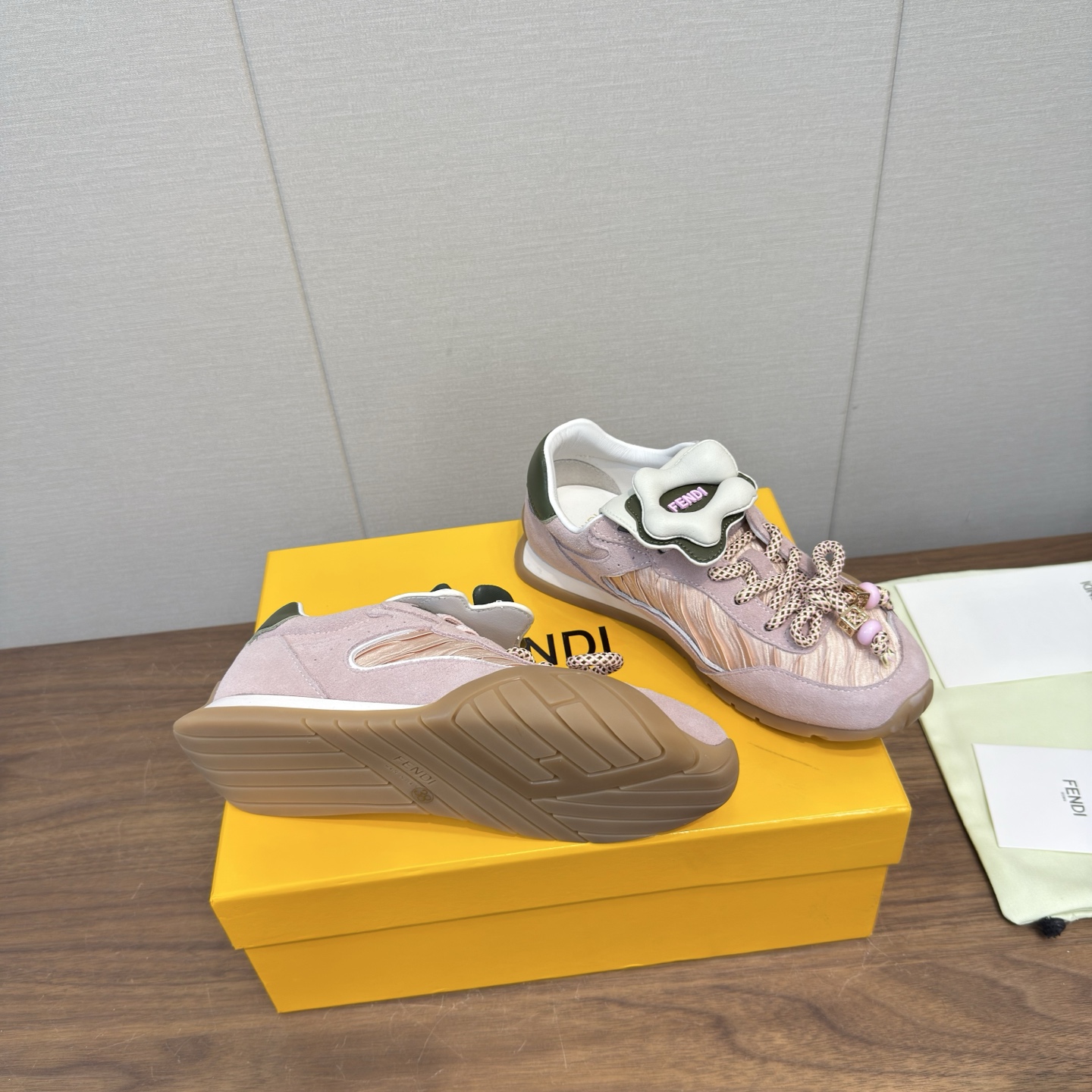 Fendi Sneakers