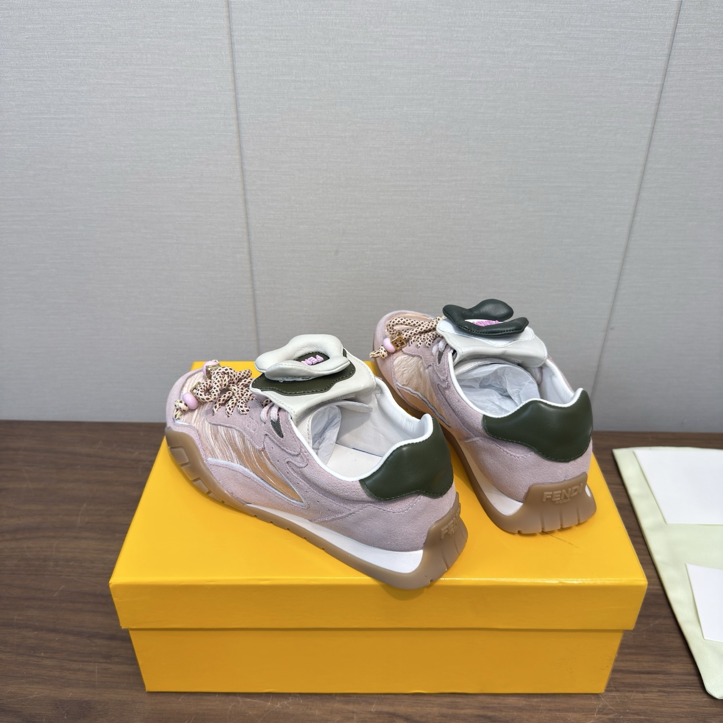 Fendi Sneakers