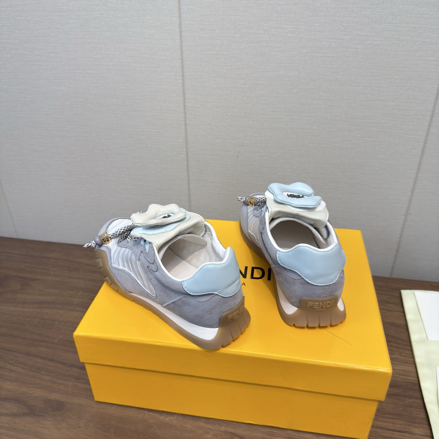 Fendi Sneakers