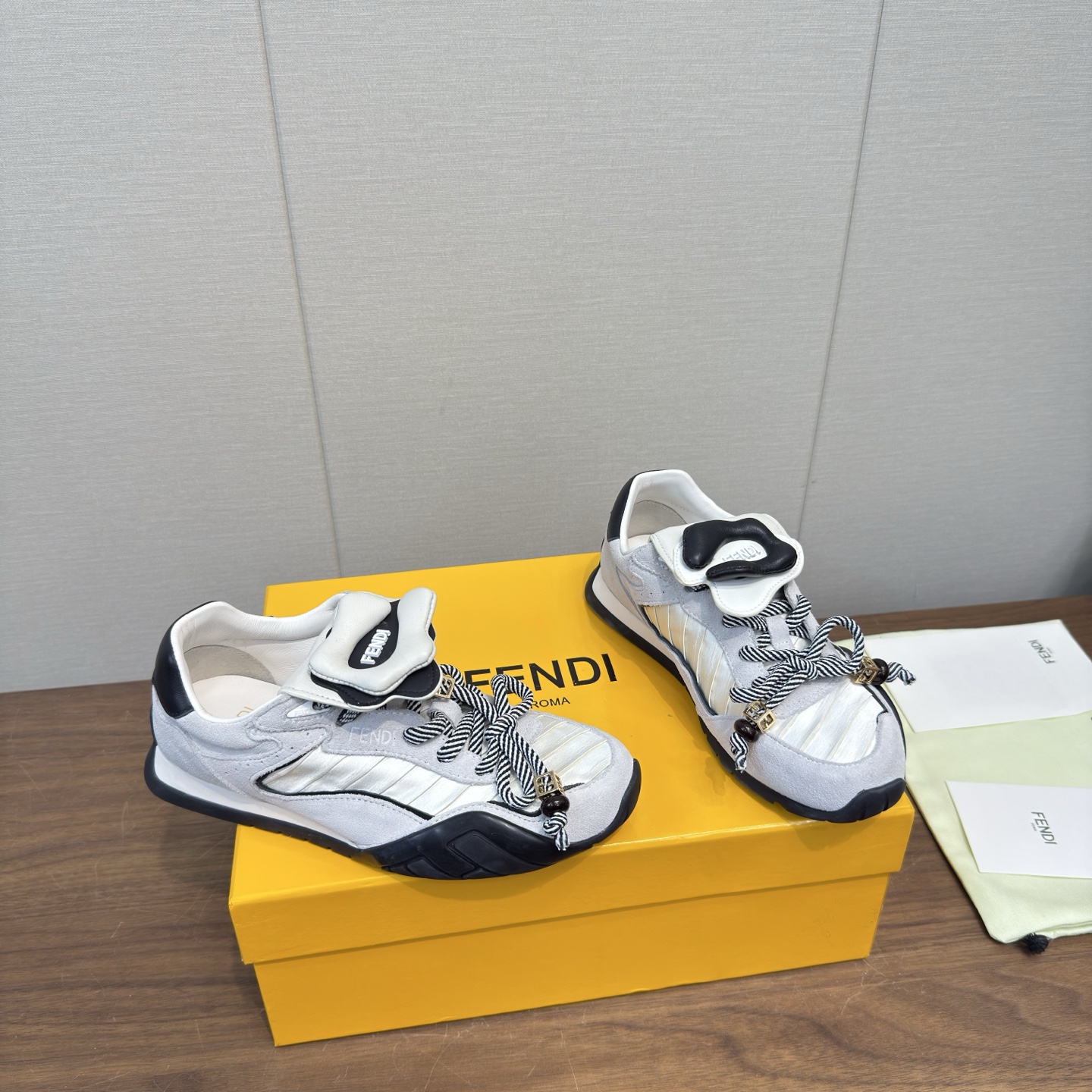 Fendi Sneakers